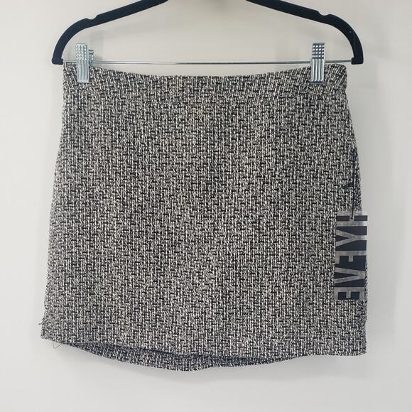 HYFVE Dresses & Skirts - HYFVE Mini Skirt Womens Size Large L *NWT